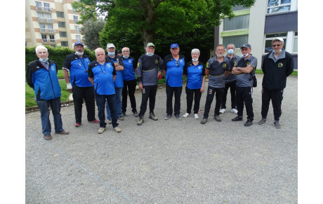 Pen Ar Créac'h vainqueur de Locmaria 4 en championnat vétérans